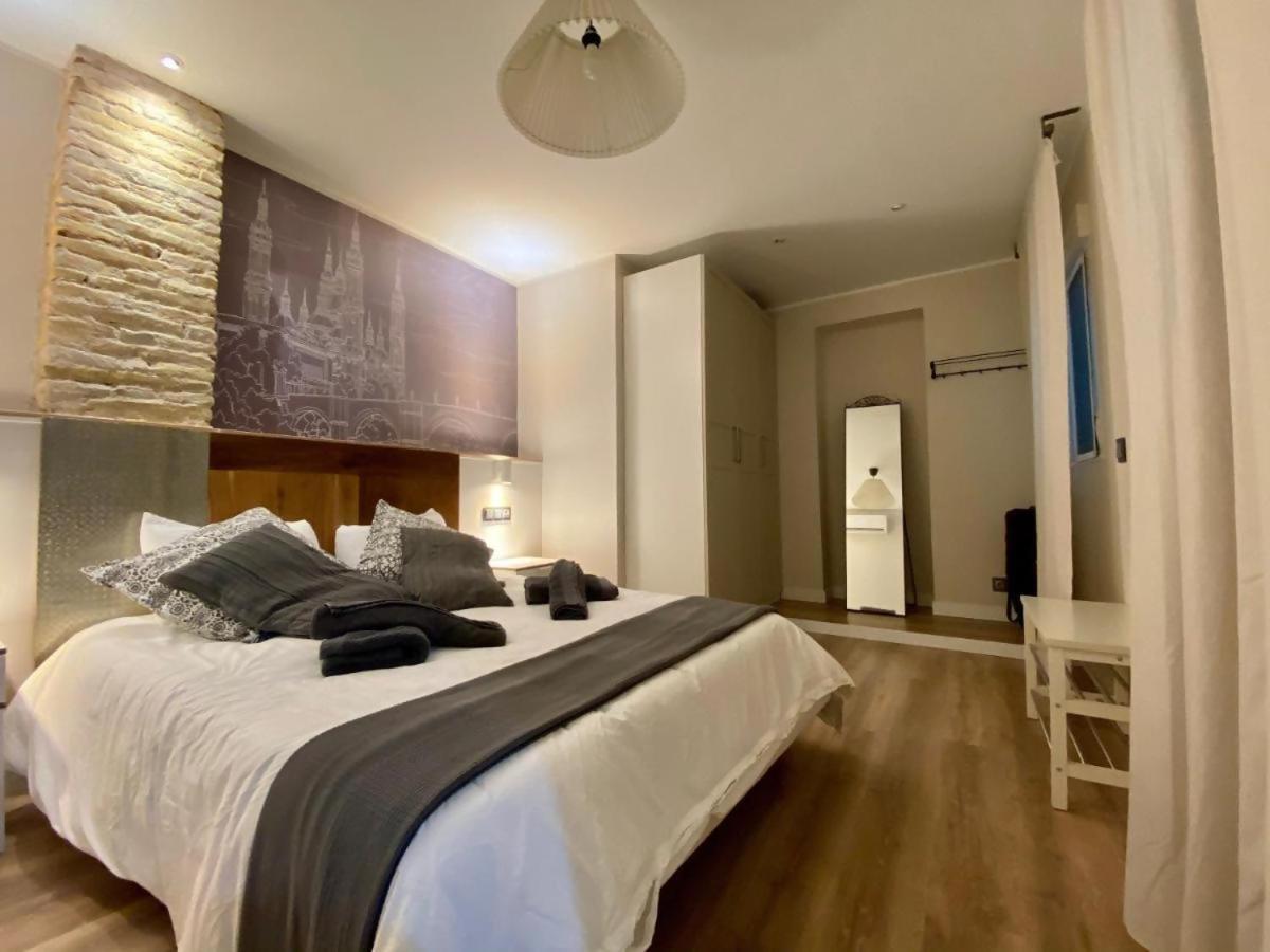 Apartamenticos Studio 39 萨拉戈萨 外观 照片